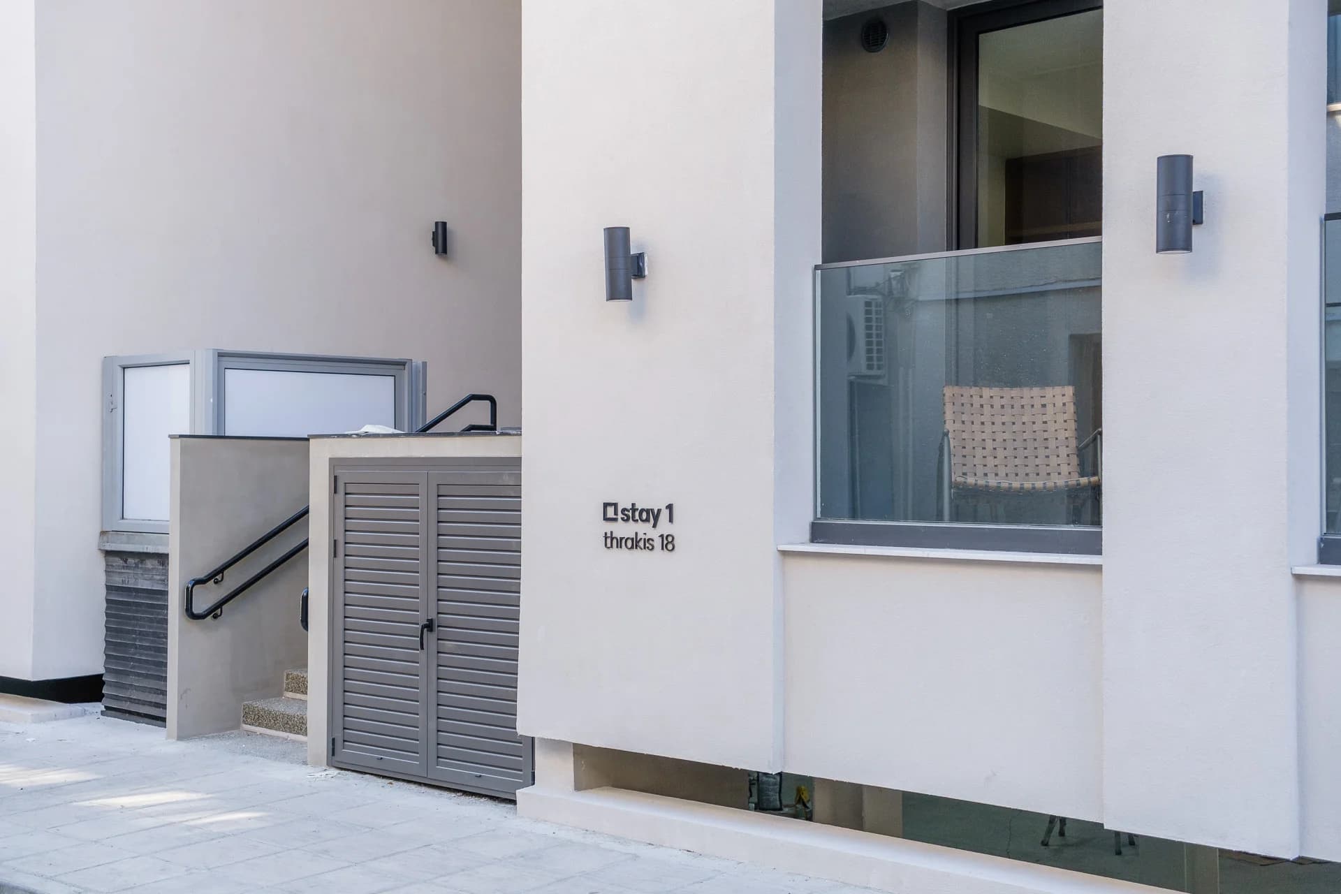 STAY 1 RESIDENCES exterior